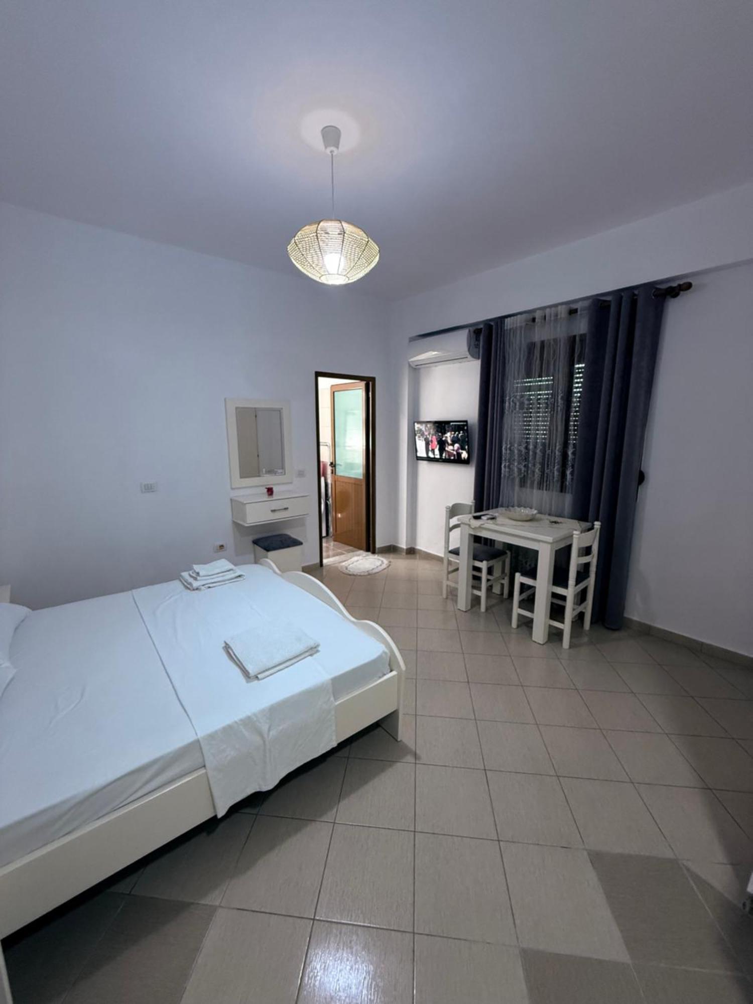 Amar Apartments Sarande Ngoại thất bức ảnh