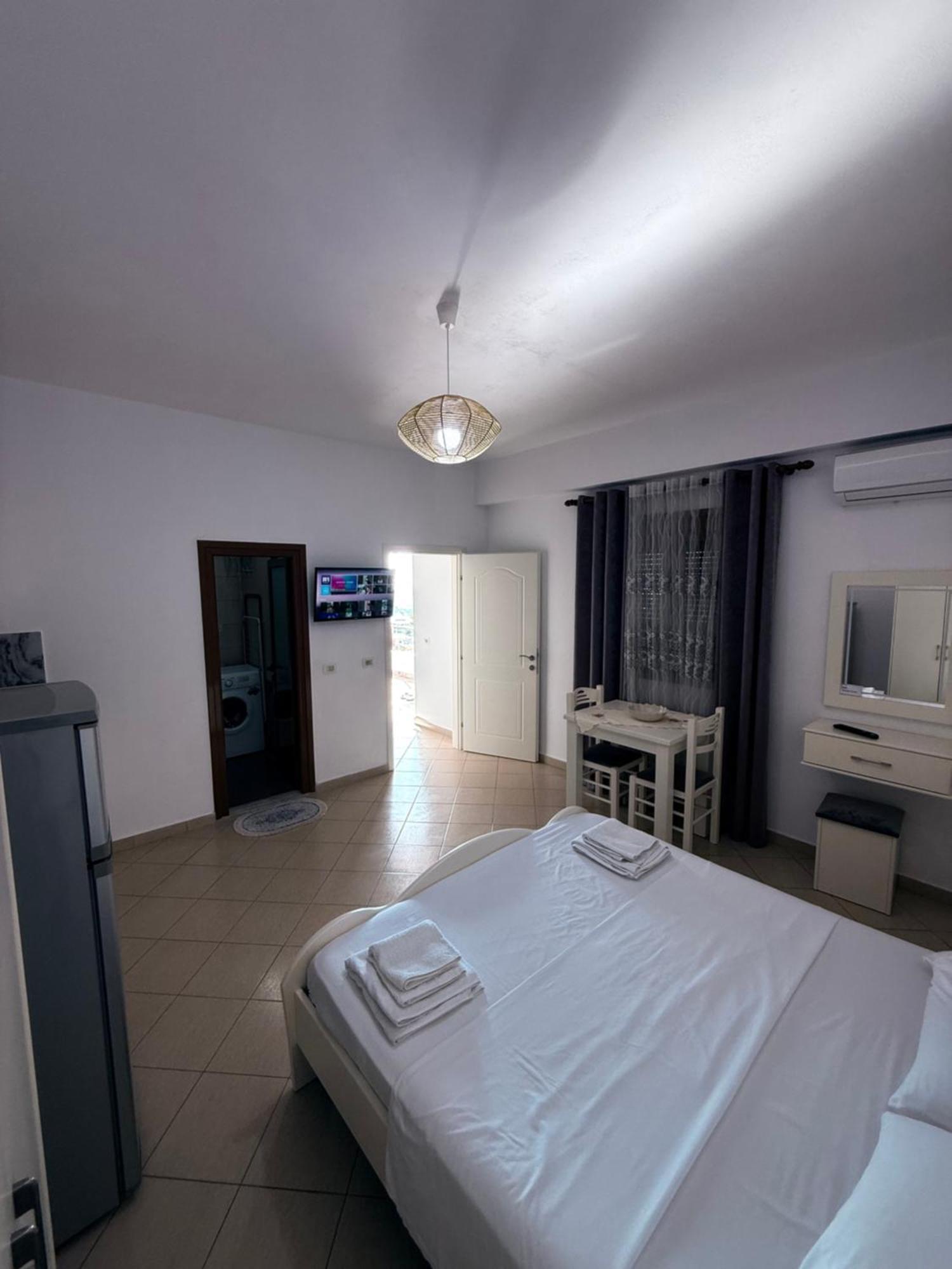 Amar Apartments Sarande Ngoại thất bức ảnh