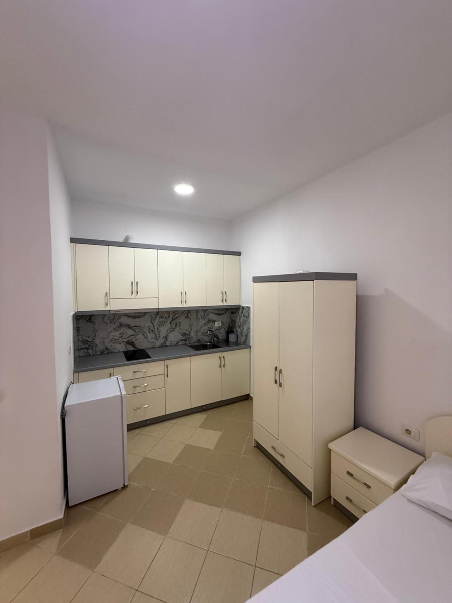 Amar Apartments Sarande Ngoại thất bức ảnh