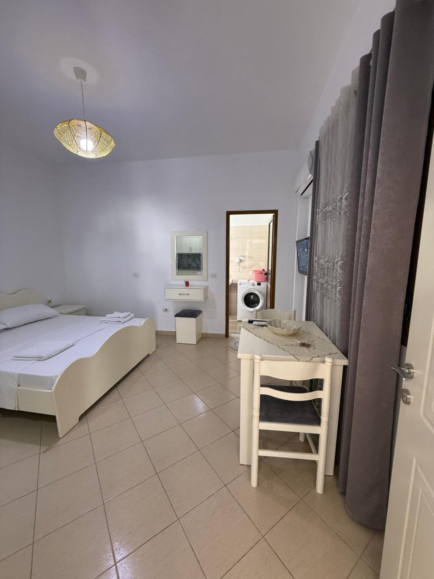 Amar Apartments Sarande Ngoại thất bức ảnh