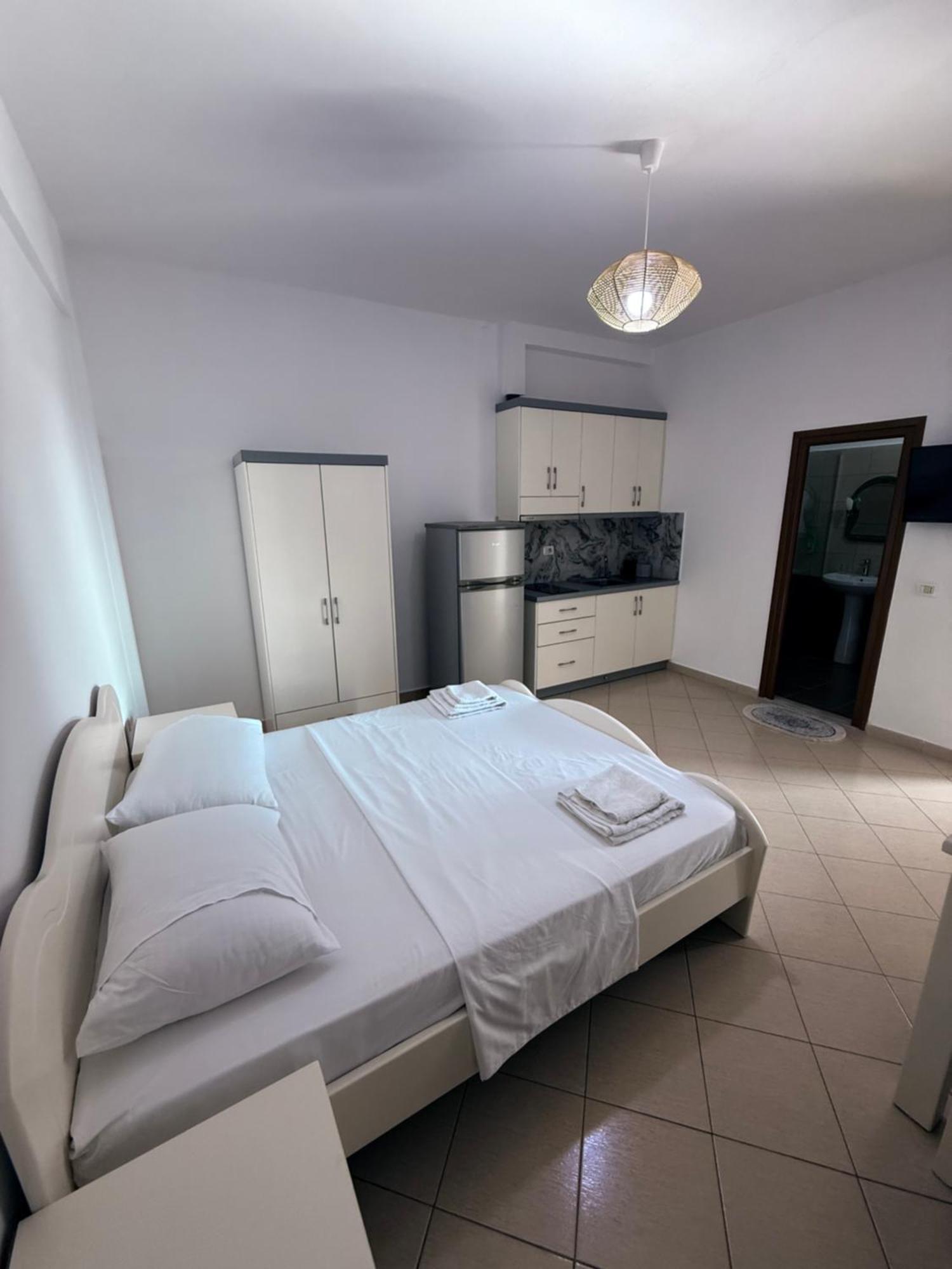 Amar Apartments Sarande Ngoại thất bức ảnh
