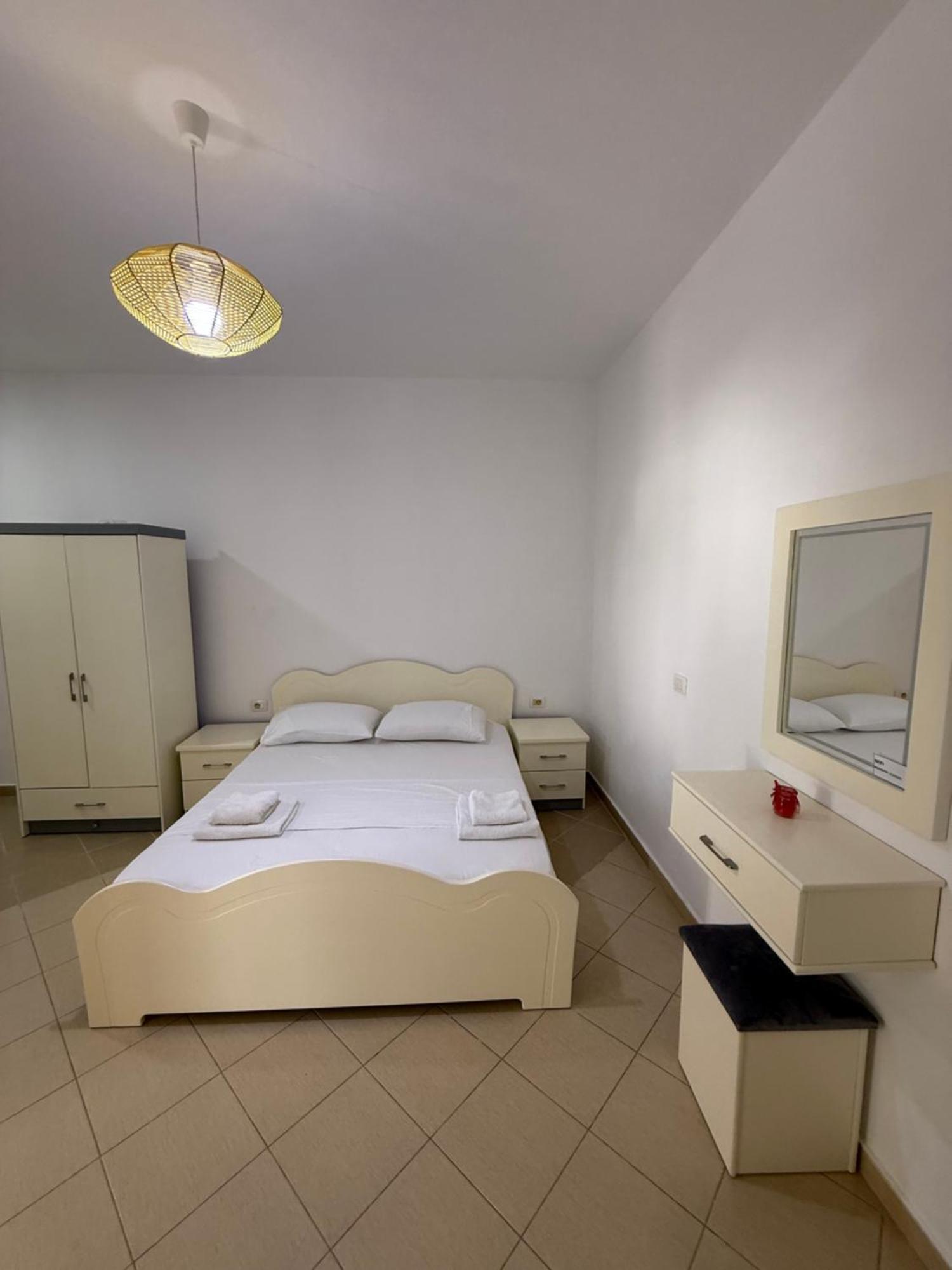 Amar Apartments Sarande Ngoại thất bức ảnh